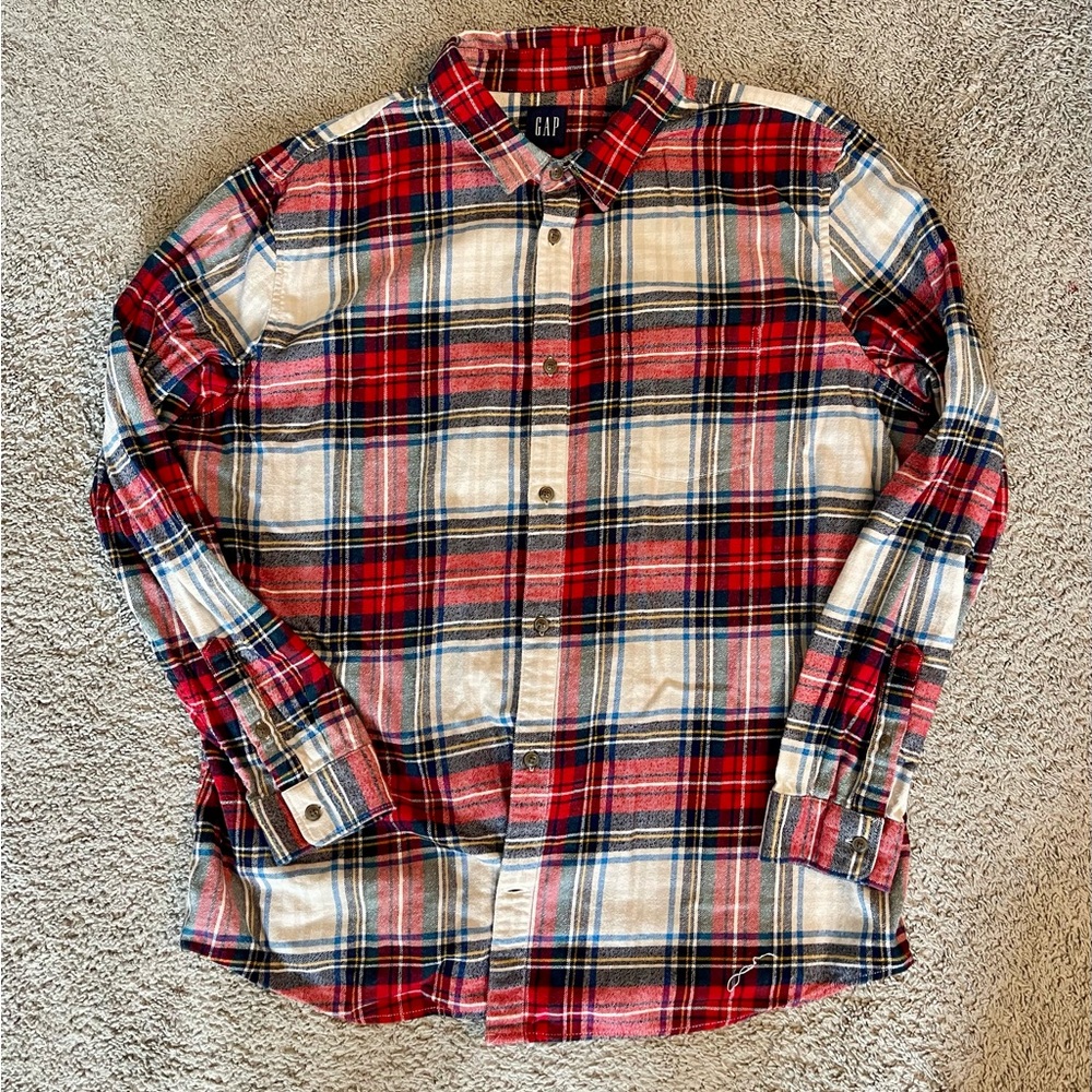 GAP Red and Blue Casual Button Down Shirt